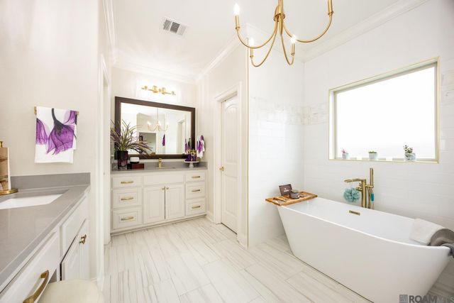 16123 Magnolia Trace Pkwy, Baton Rouge, LA 70817