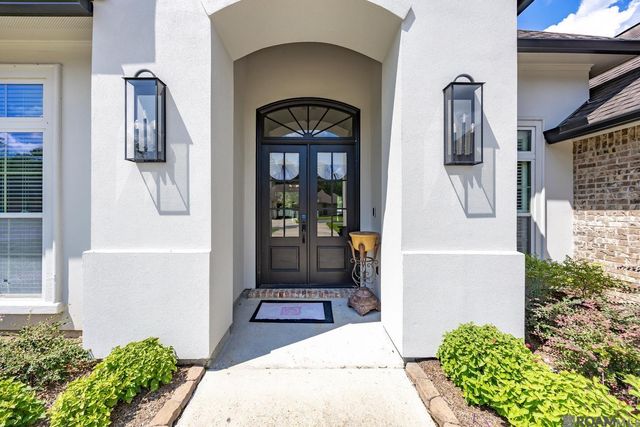 16123 Magnolia Trace Pkwy, Baton Rouge, LA 70817