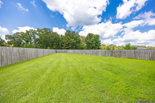 16123 Magnolia Trace Pkwy, Baton Rouge, LA 70817