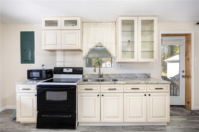 508 Fisher Avenue, High Point, NC 27262