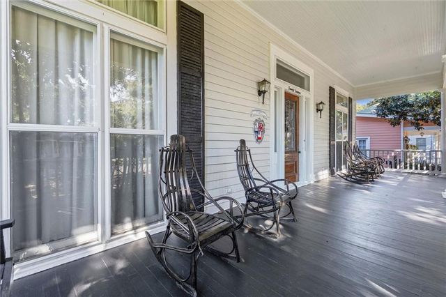 2016 Dauphin Street, Mobile, AL 36606