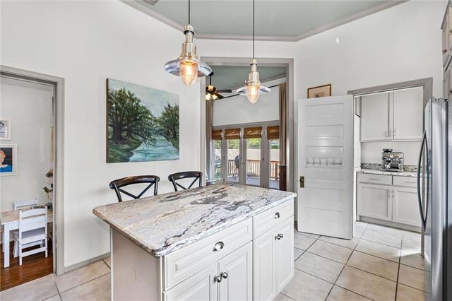 2016 Dauphin Street, Mobile, AL 36606