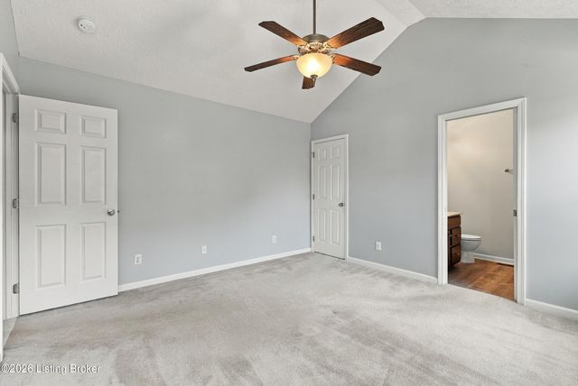 332 Reserves Blvd, Shepherdsville, KY 40165