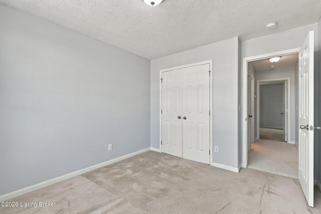 332 Reserves Blvd, Shepherdsville, KY 40165