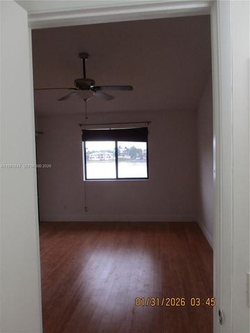 3200 NW 46th St 205, Oakland Park, FL 33309