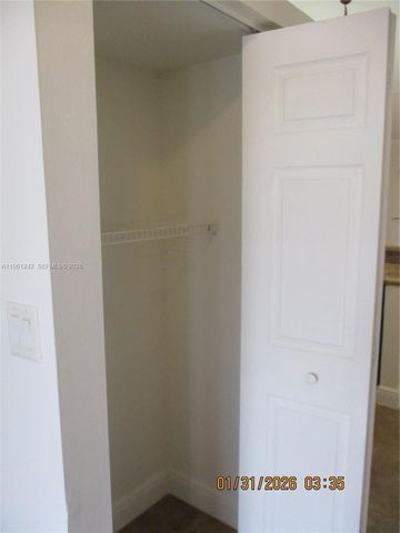 3200 NW 46th St 205, Oakland Park, FL 33309