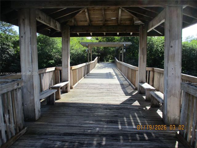 3200 NW 46th St 205, Oakland Park, FL 33309