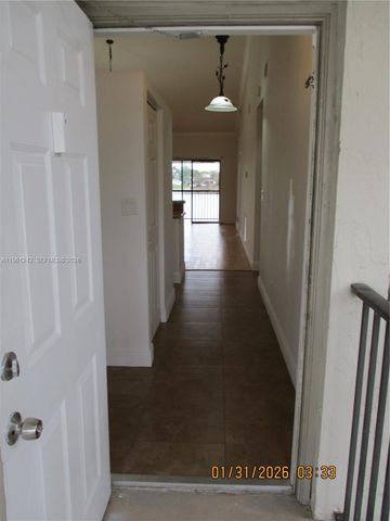 3200 NW 46th St 205, Oakland Park, FL 33309