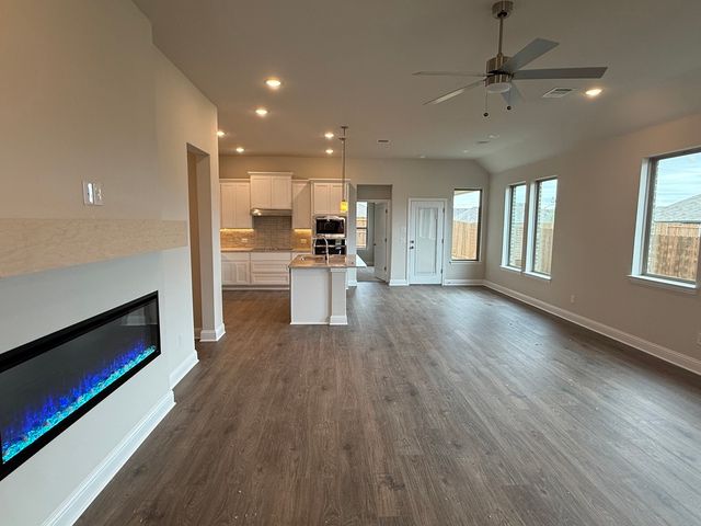 4513 Snakeweed Street, Fort Worth, TX 76036