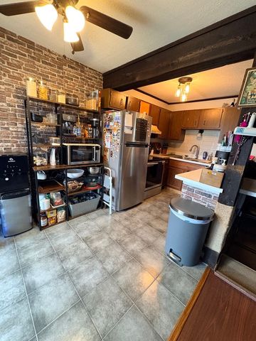 52 Oak Hill Colony 5, Fox Lake, IL 60020