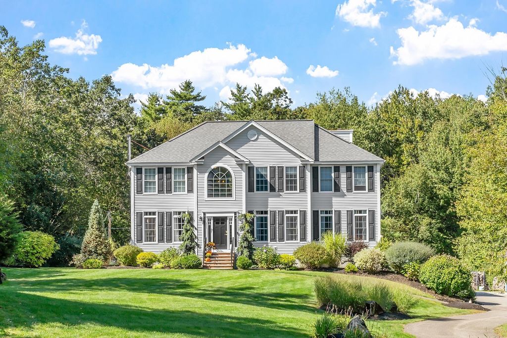 36 Croft Lane, Chester, NH 03036