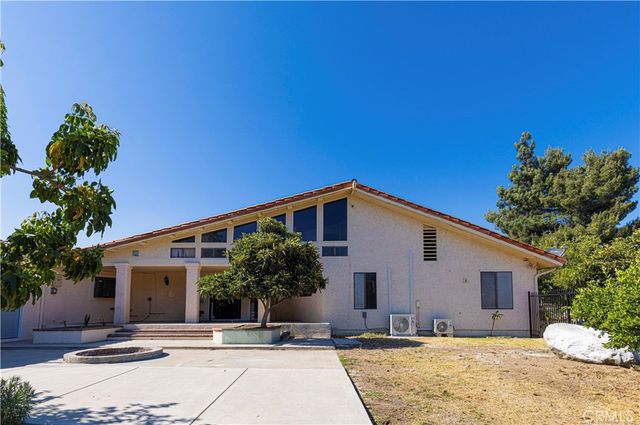10123 finch ave, Rancho Cucamonga, CA 91737
