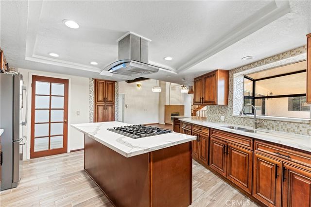10123 finch ave, Rancho Cucamonga, CA 91737