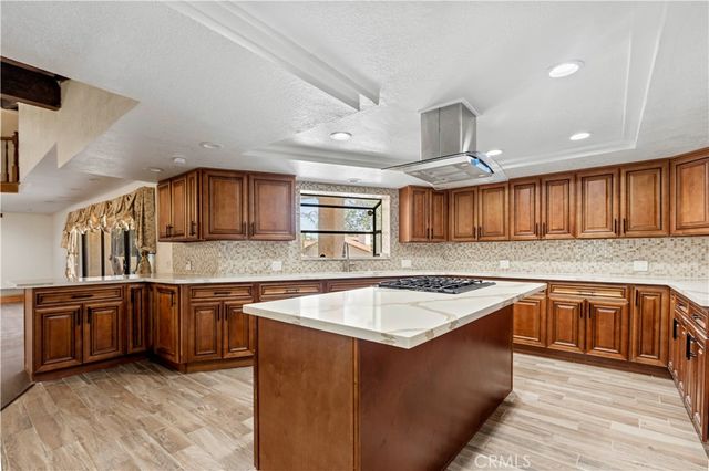 10123 finch ave, Rancho Cucamonga, CA 91737