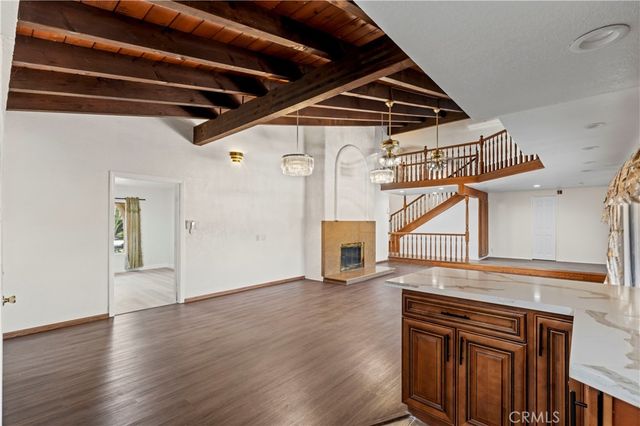 10123 finch ave, Rancho Cucamonga, CA 91737