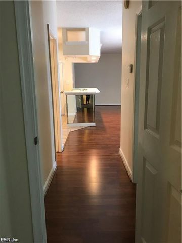 2304 Beach Haven Dr Apt 101, Virginia Beach, VA 23451
