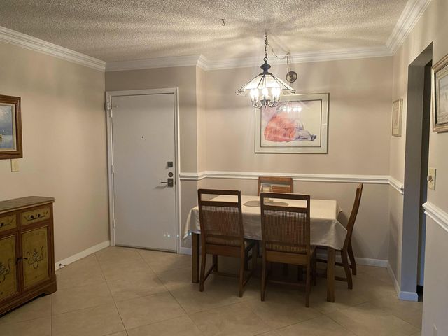 351 NE 19th Place 217k, Wilton Manors, FL 33305