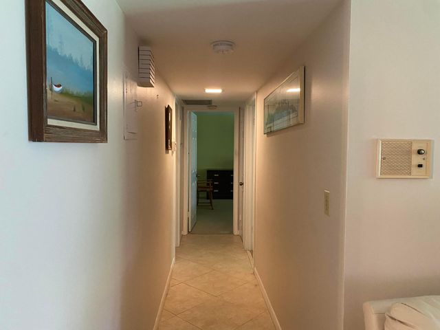 351 NE 19th Place 217k, Wilton Manors, FL 33305