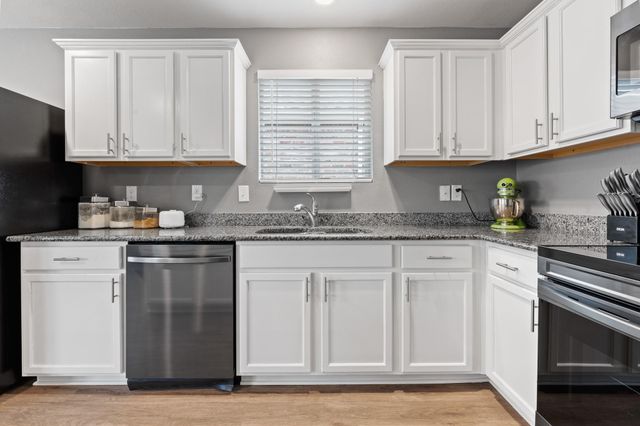 9937 Amosite Drive, Fort Worth, TX 76131