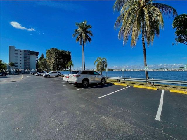 1175 NE Miami Gardens Dr 202, Miami, FL 33179