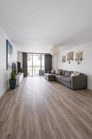 1175 NE Miami Gardens Dr 202, Miami, FL 33179