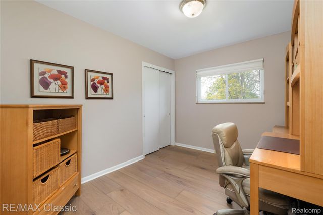804 Bonita Drive, White Lake Charter Township, MI 48383