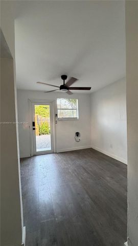 7025 NW 5th Ave 2, Miami, FL 33150