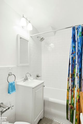 45 Tudor City Pl Apt 1501, New York City, NY 10017