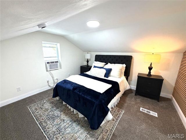 1836 N Church Street, Belleville, IL 62221