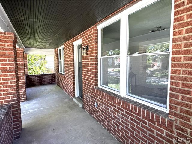 1836 N Church Street, Belleville, IL 62221