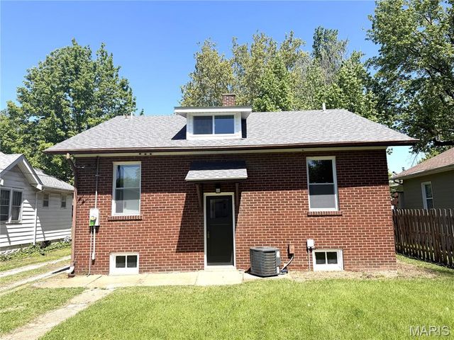 1836 N Church Street, Belleville, IL 62221