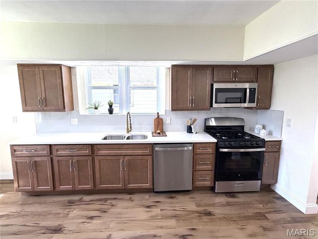 1836 N Church Street, Belleville, IL 62221