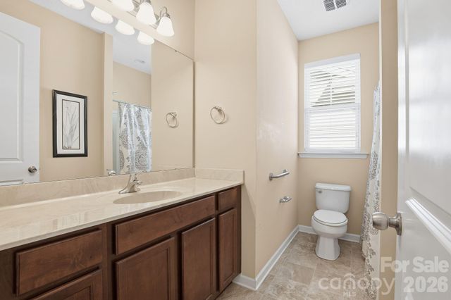 4318 Connestee Court, Charlotte, NC 28269