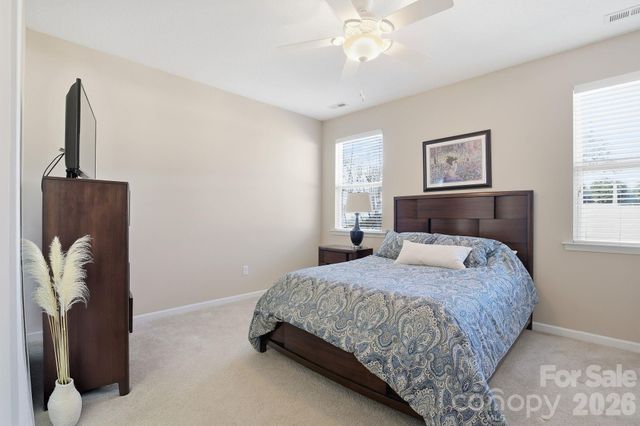 4318 Connestee Court, Charlotte, NC 28269