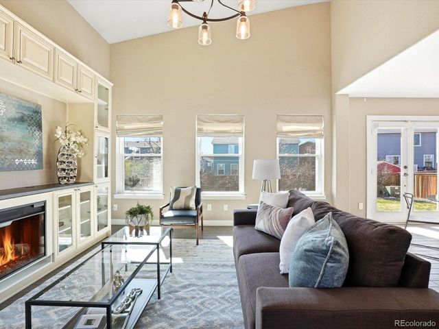 9912 Saybrook St, Highlands Ranch, CO 80126