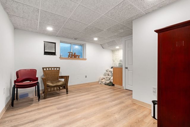 61 Massachusetts, Arlington, MA 02474