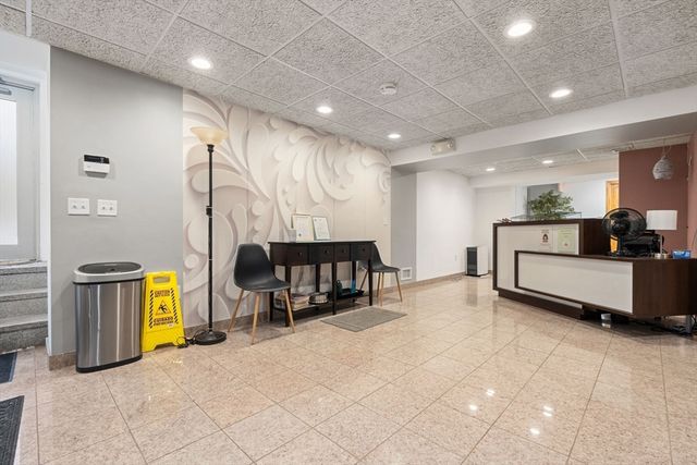 61 Massachusetts, Arlington, MA 02474