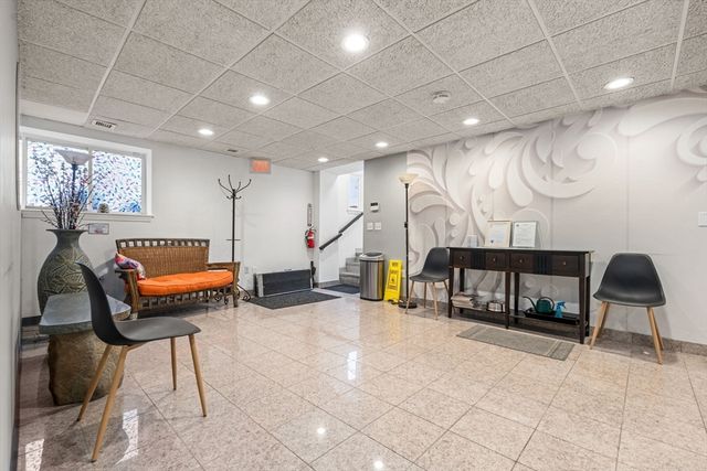 61 Massachusetts, Arlington, MA 02474