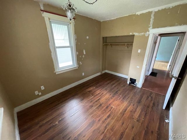 141 N 31st Street, Belleville, IL 62226