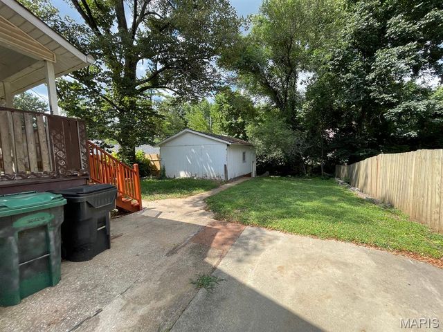 141 N 31st Street, Belleville, IL 62226