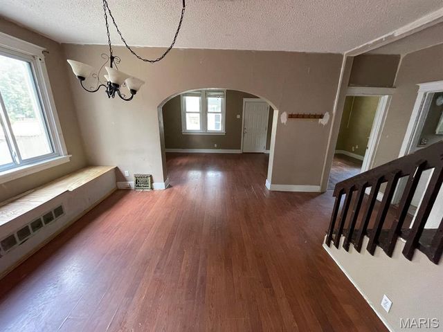 141 N 31st Street, Belleville, IL 62226