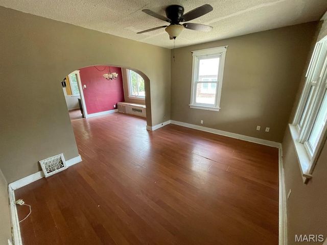 141 N 31st Street, Belleville, IL 62226