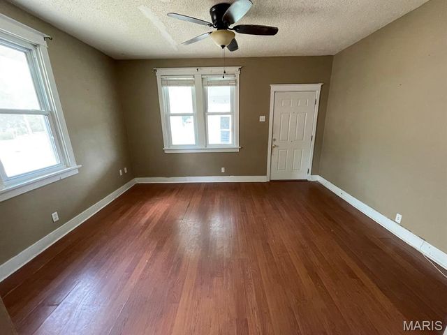 141 N 31st Street, Belleville, IL 62226