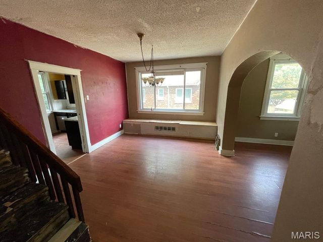 141 N 31st Street, Belleville, IL 62226