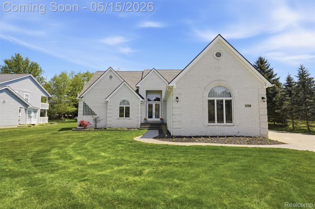 24366 Taft Road, Novi, MI 48375