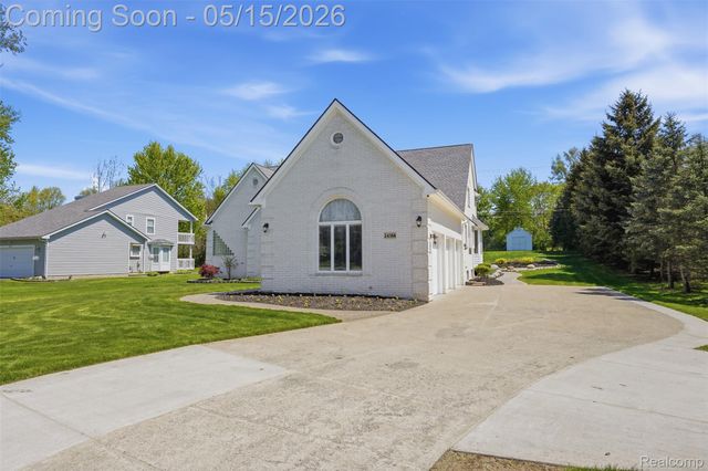 24366 Taft Road, Novi, MI 48375