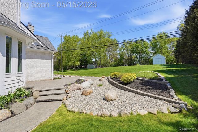 24366 Taft Road, Novi, MI 48375