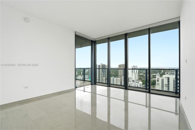 88 SW 7th St 2302, Miami, FL 33130