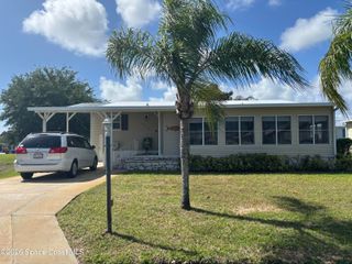 6165 98th Road, Sebastian, FL 32958