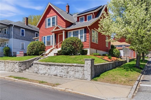 448 Gaskill Street, Woonsocket, RI 02895